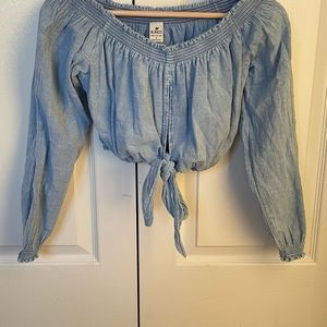 Off-shoulder denim crop trip. Brand: Blanco, size: S. Like new condition.